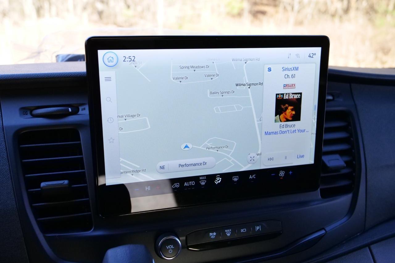 2026 Ford T-350 XL / AWD / Medium Roof / Co-Pilot360 / Trailer Tow PKG! Lincolnton NC