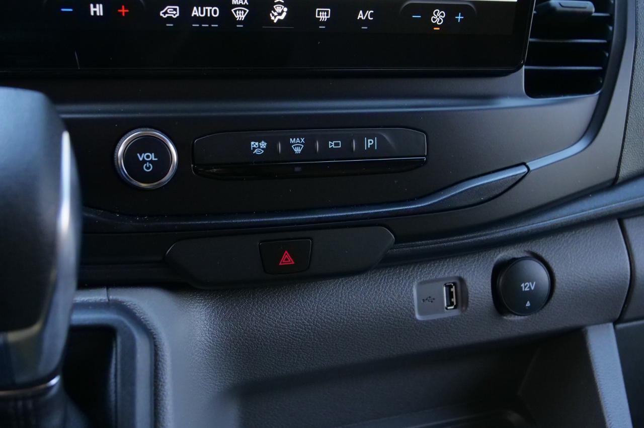 2026 Ford T-350HD XL / AWD / DRW / High Roof / Co-Pilot360! Lincolnton NC