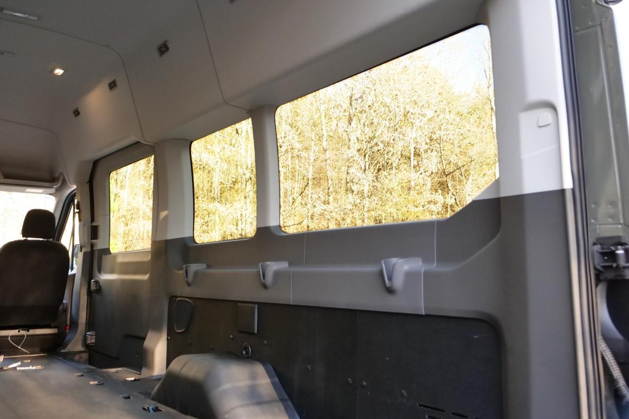 2026 Ford T-350HD XLT / AWD / DRW / High Roof / Upfitter Package! Lincolnton NC