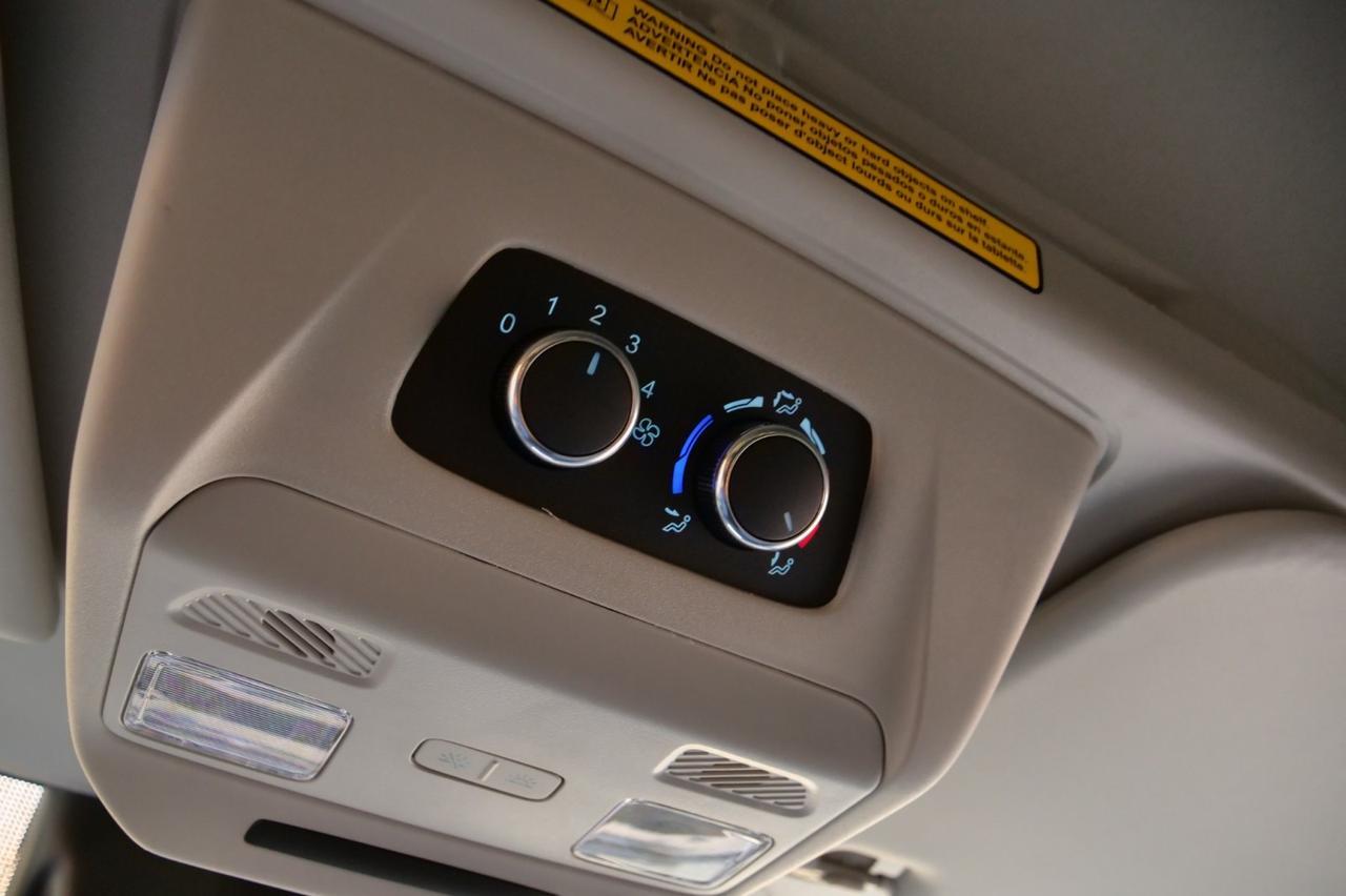 2026 Ford T-350HD XLT / AWD / DRW / High Roof / Upfitter Package! Lincolnton NC