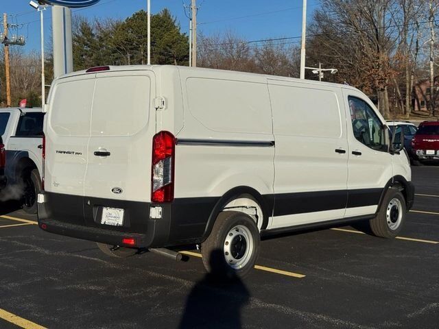 2026 Ford Transit-250 Base Washington MO