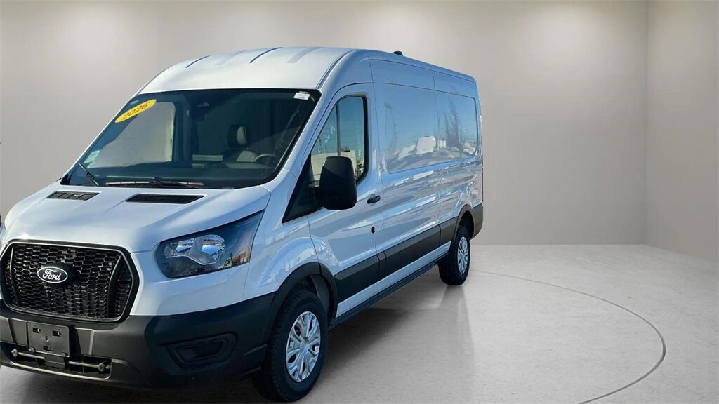2026 Ford Transit-350
