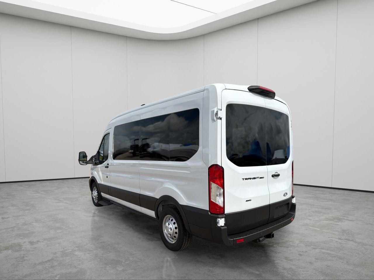 2026 Ford Transit Passenger Wagon XL