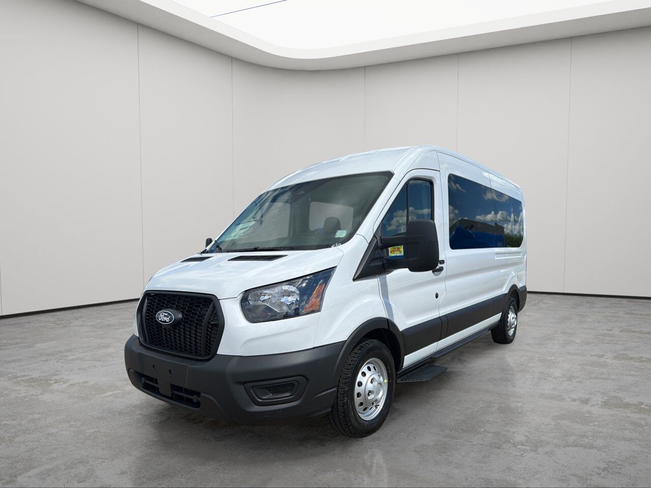 2026 Ford Transit Passenger Wagon XL