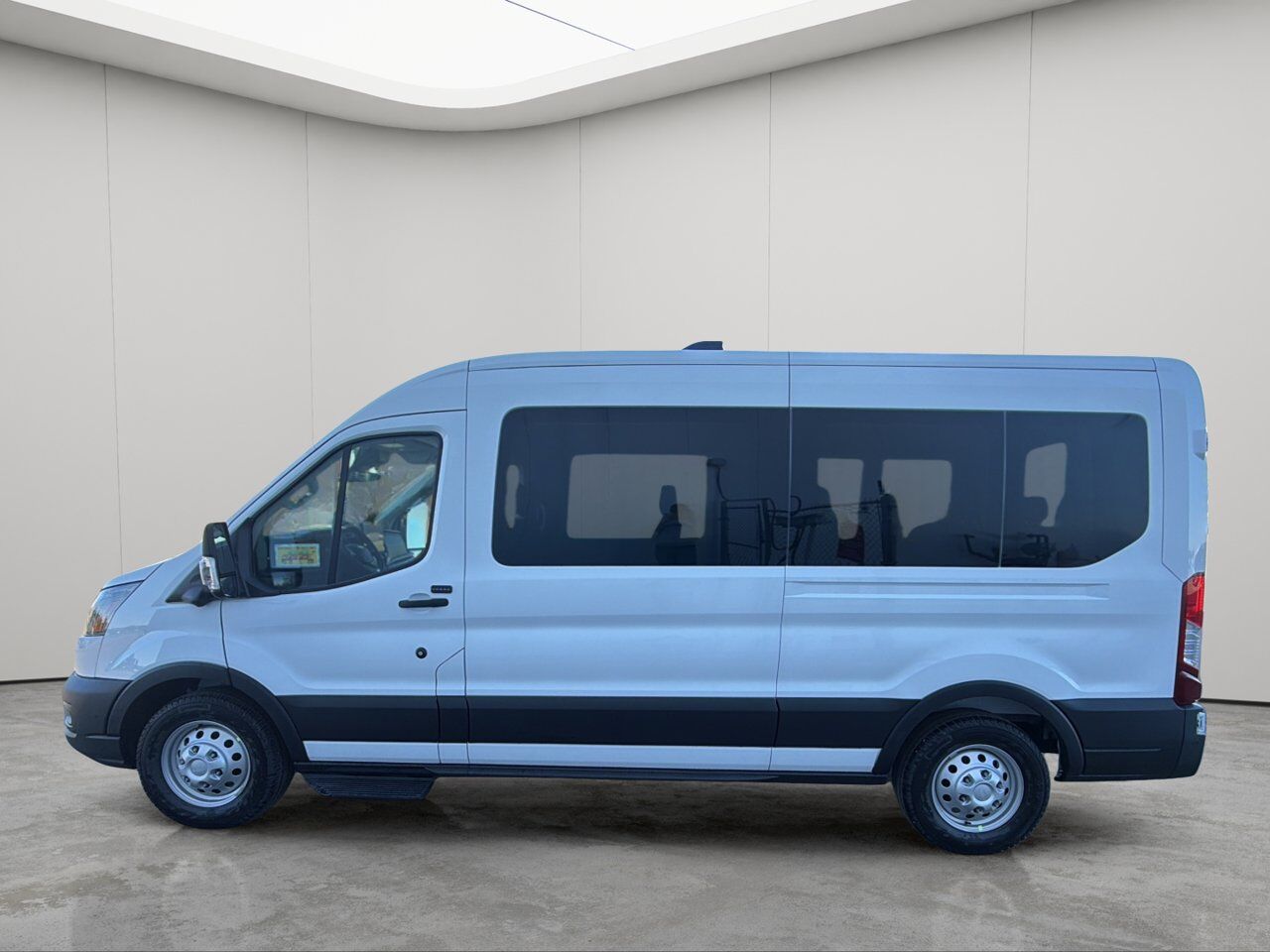 2026 Ford Transit Passenger Wagon XL