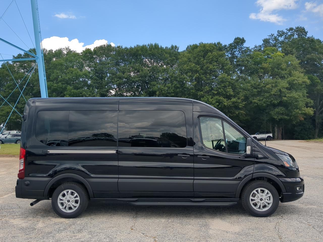2026 Ford Transit Passenger Wagon XLT Appleton WI