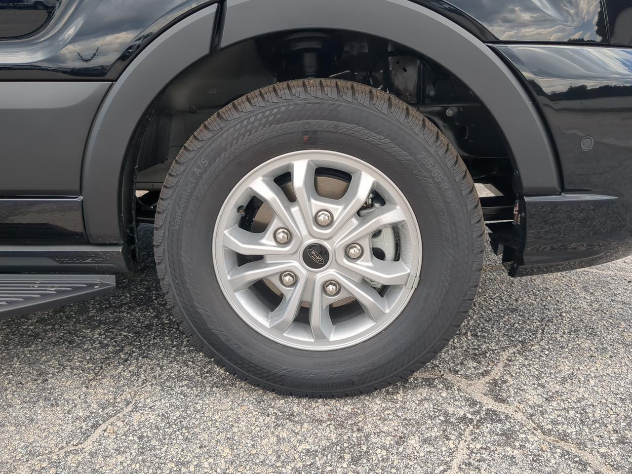 2026 Ford Transit Passenger Wagon XLT Appleton WI