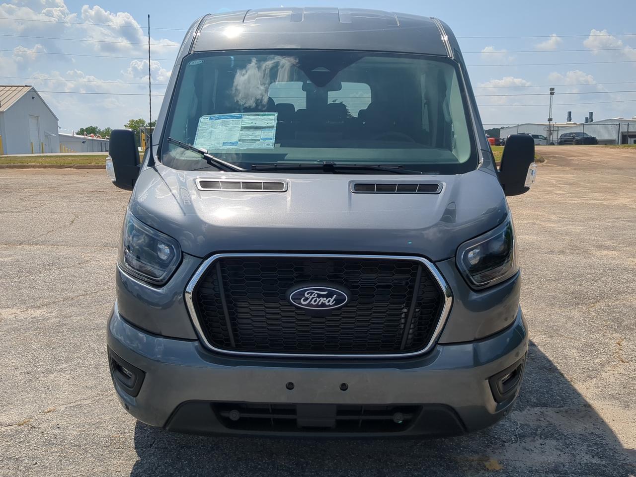 2026 Ford Transit Passenger Wagon XLT Appleton WI