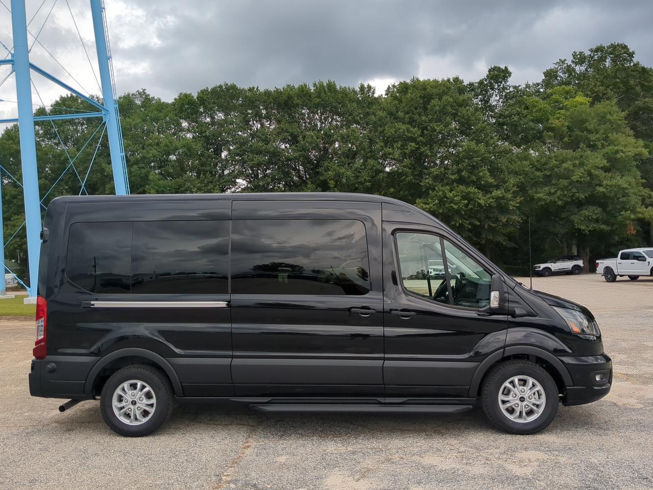 2026 Ford Transit Passenger Wagon XLT Appleton WI
