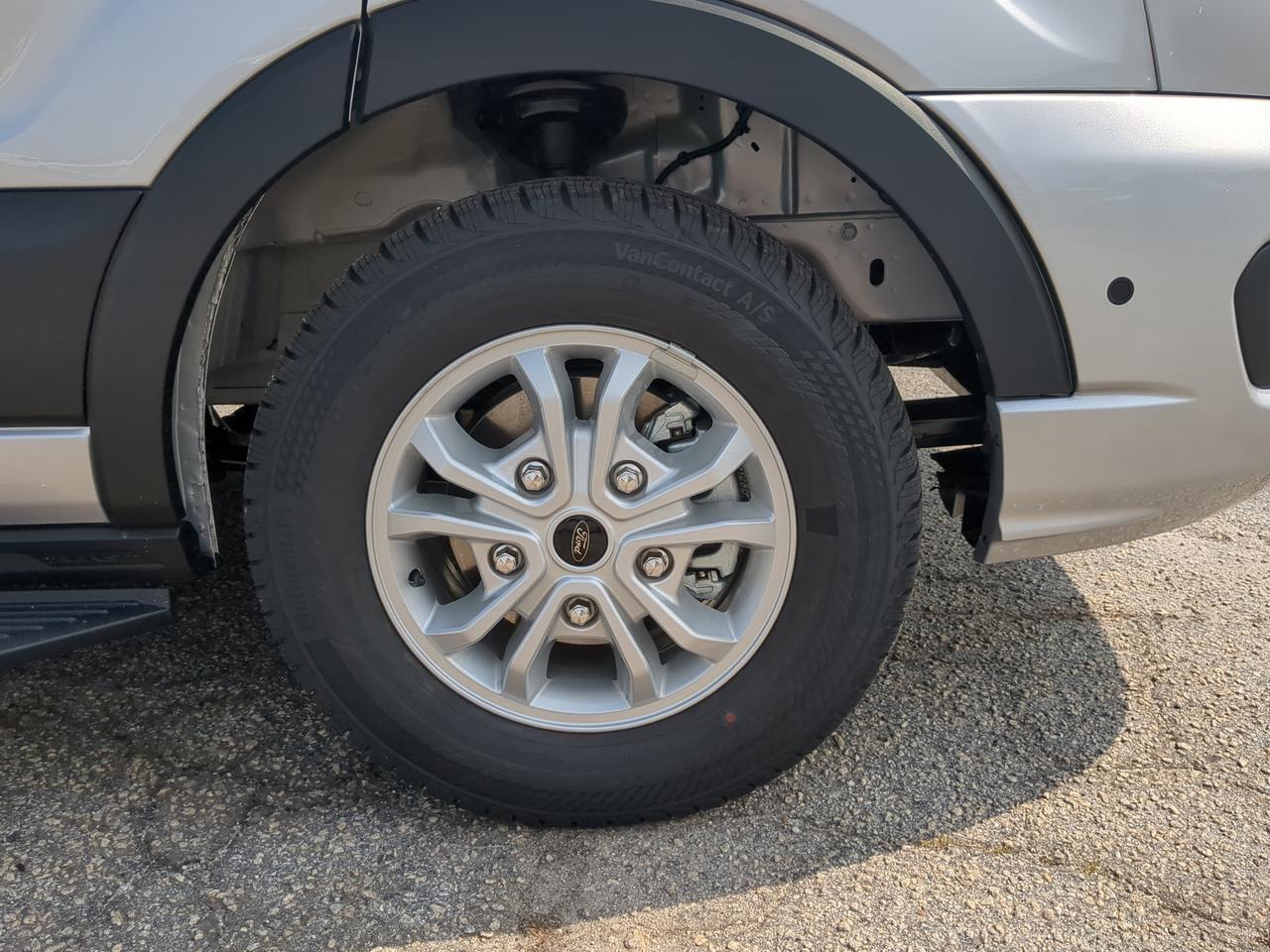 2026 Ford Transit Passenger Wagon XLT Appleton WI