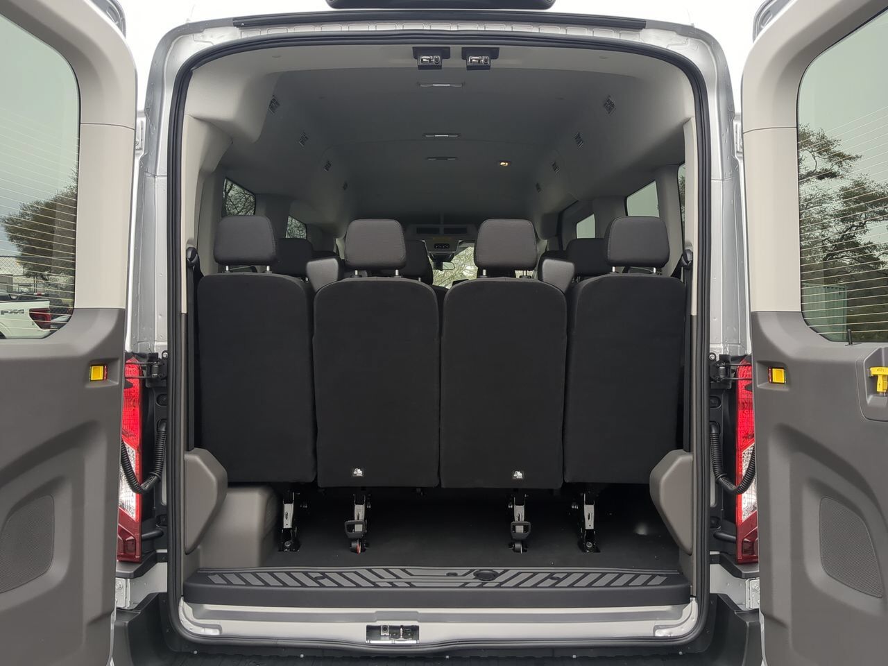 2026 Ford Transit Passenger Wagon XLT Appleton WI