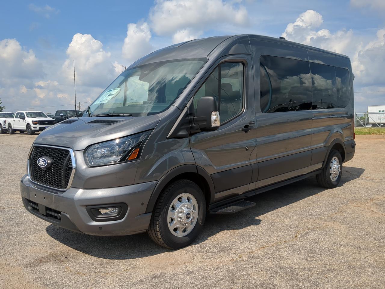 2026 Ford Transit Passenger Wagon XLT Appleton WI