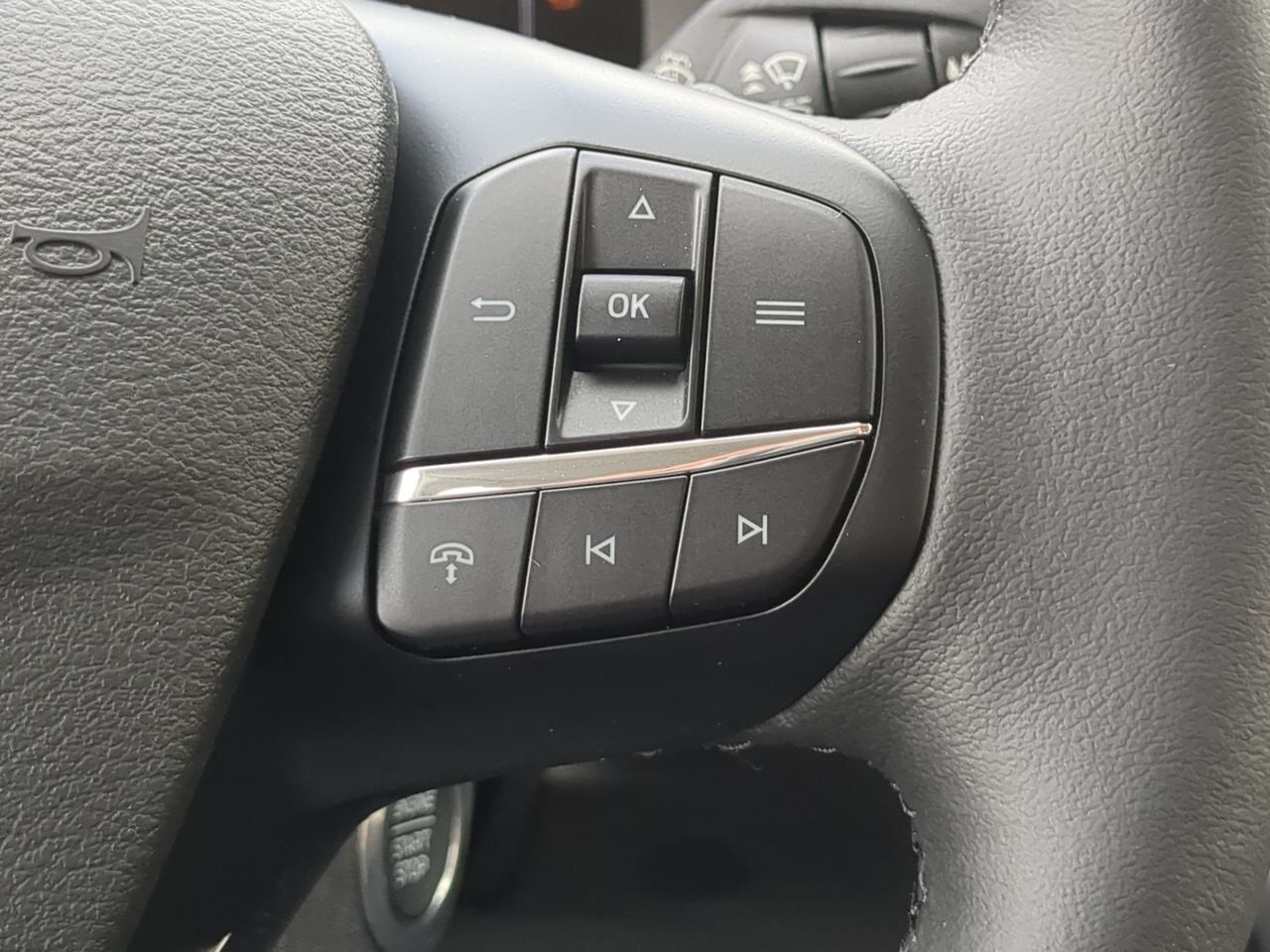 2026 Ford Transit Passenger Wagon XLT Appleton WI