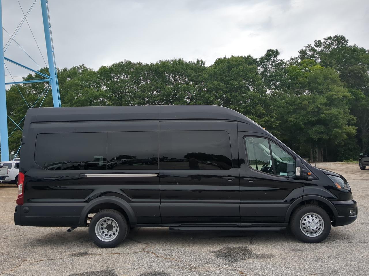 2026 Ford Transit Passenger Wagon XLT Appleton WI