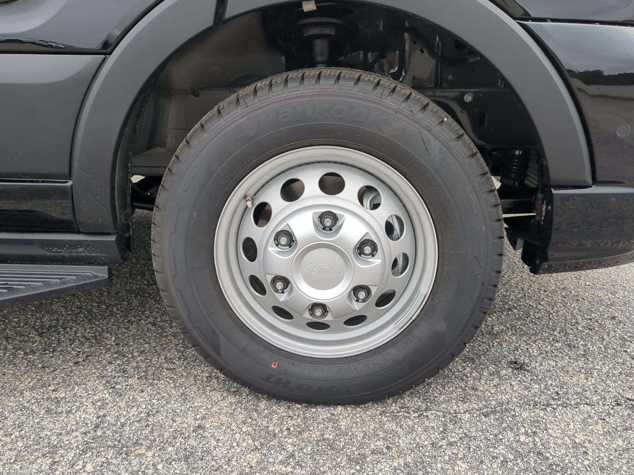 2026 Ford Transit Passenger Wagon XLT Appleton WI