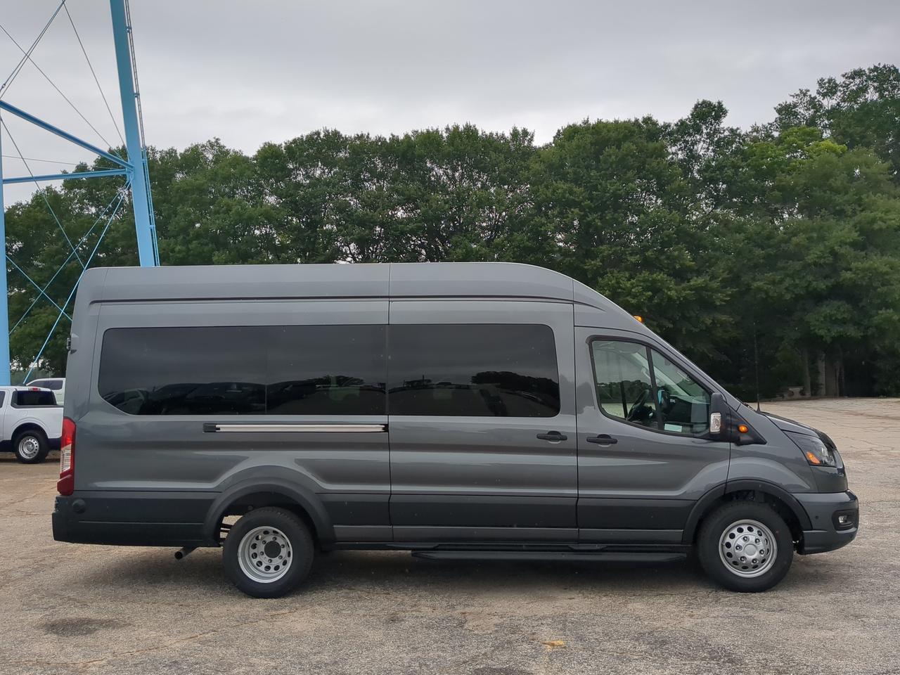 2026 Ford Transit Passenger Wagon XLT Appleton WI