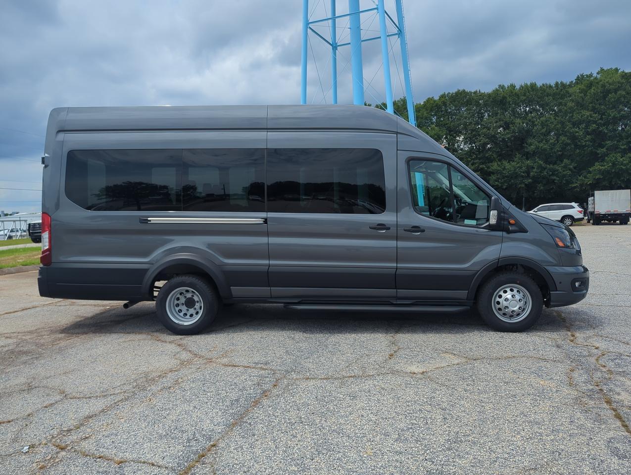 2026 Ford Transit Passenger Wagon XLT Appleton WI