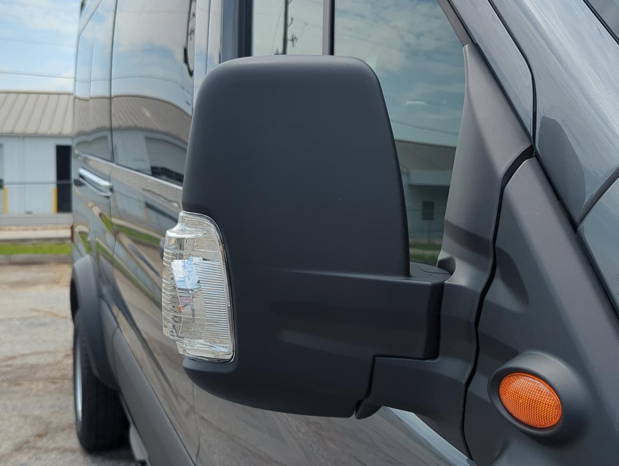 2026 Ford Transit Passenger Wagon XLT Appleton WI