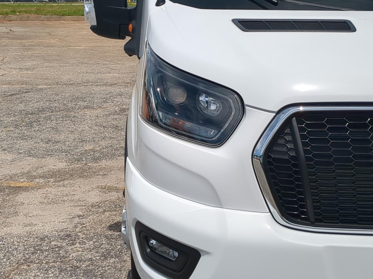 2026 Ford Transit Passenger Wagon XLT Appleton WI