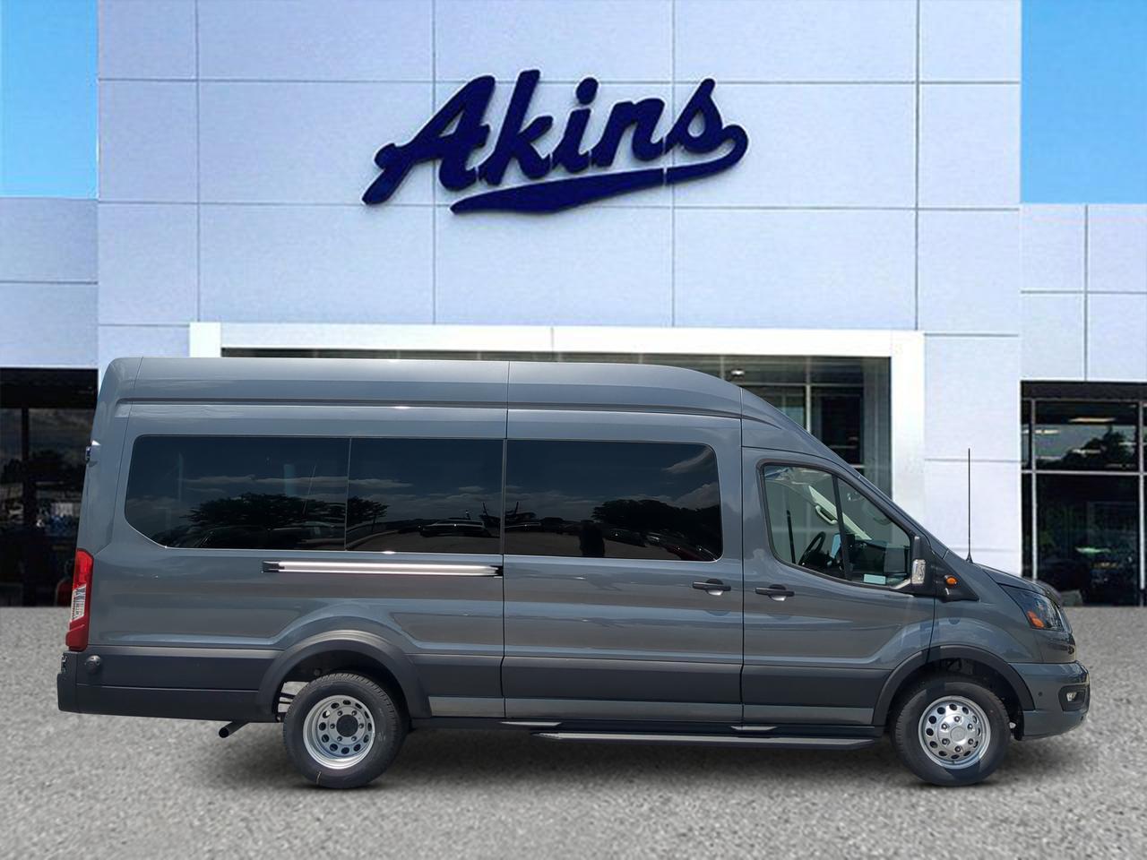 2026 Ford Transit Passenger Wagon