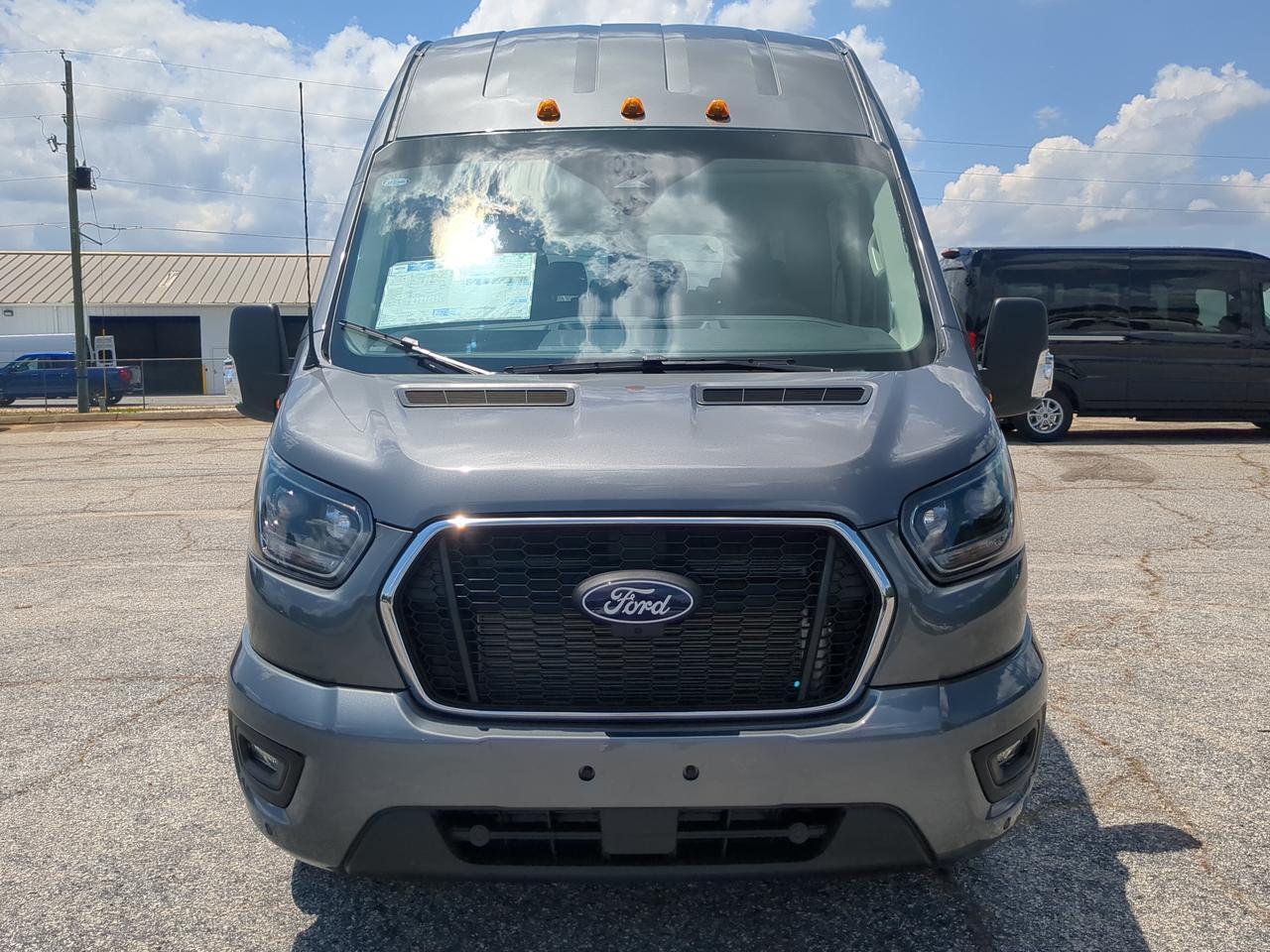 2026 Ford Transit Passenger Wagon XLT Appleton WI