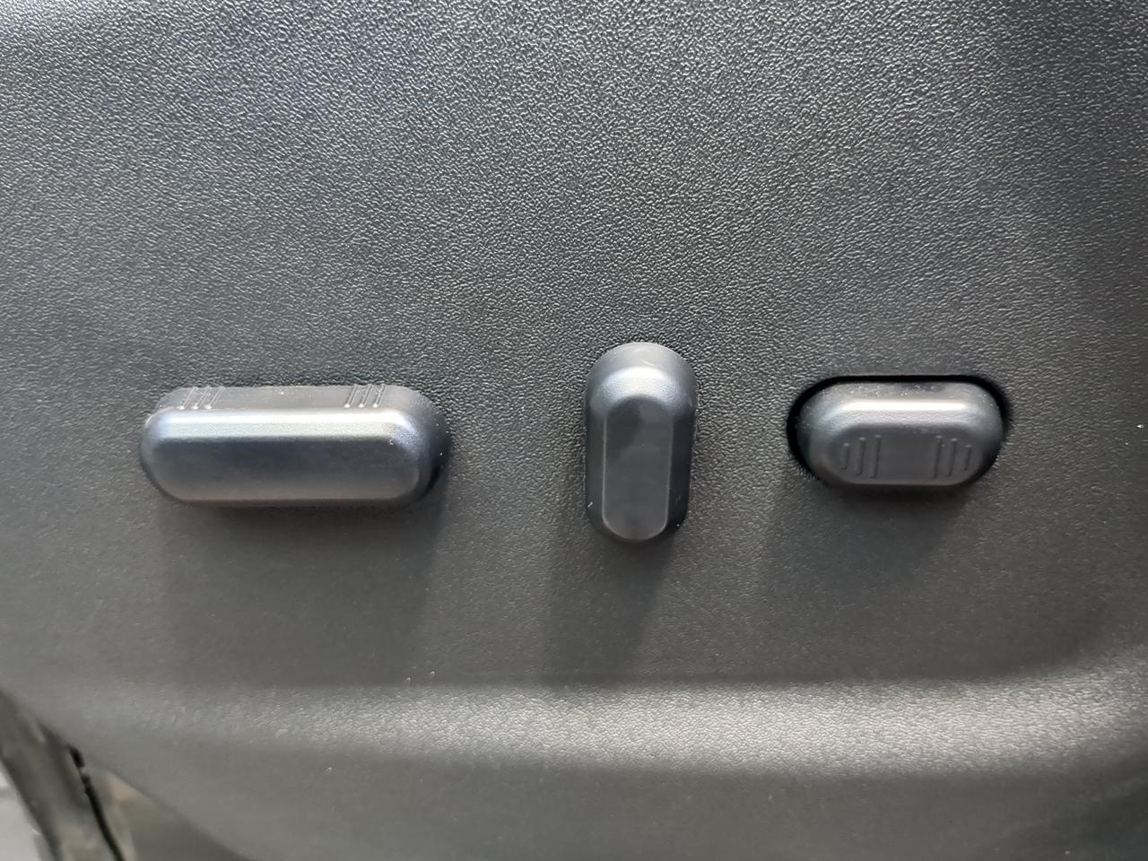 2026 Ford Transit Passenger Wagon XLT Appleton WI