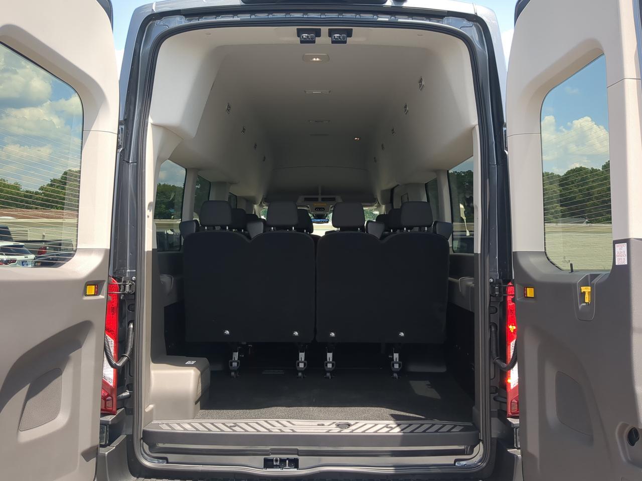 2026 Ford Transit Passenger Wagon XLT Appleton WI
