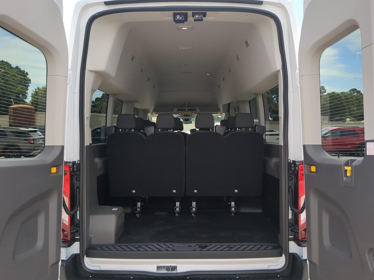 2026 Ford Transit Passenger Wagon XLT Appleton WI