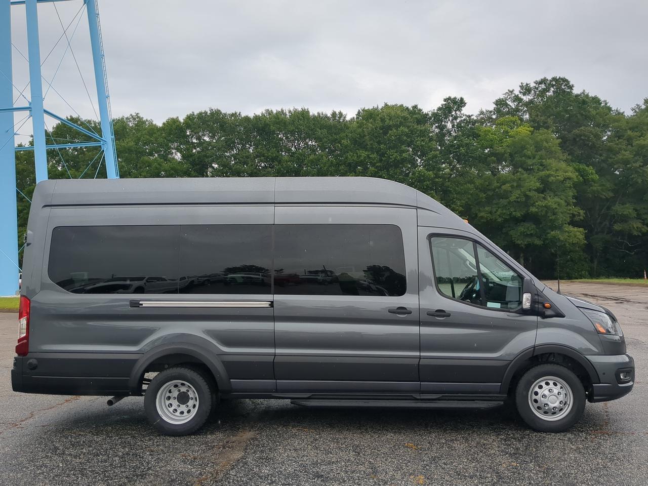 2026 Ford Transit Passenger Wagon XLT Appleton WI