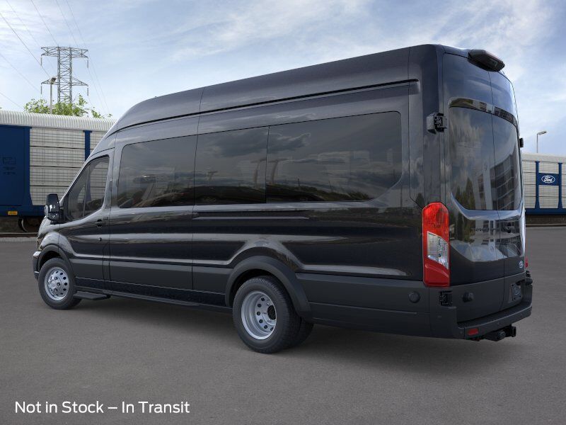 2026 Ford Transit Passenger Wagon XLT Appleton WI