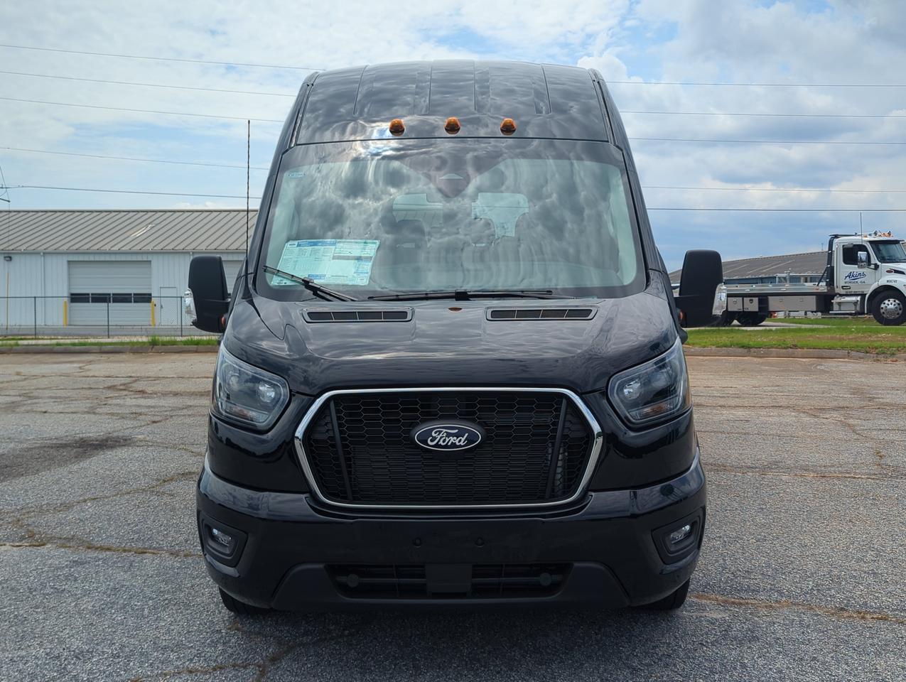 2026 Ford Transit Passenger Wagon XLT Appleton WI
