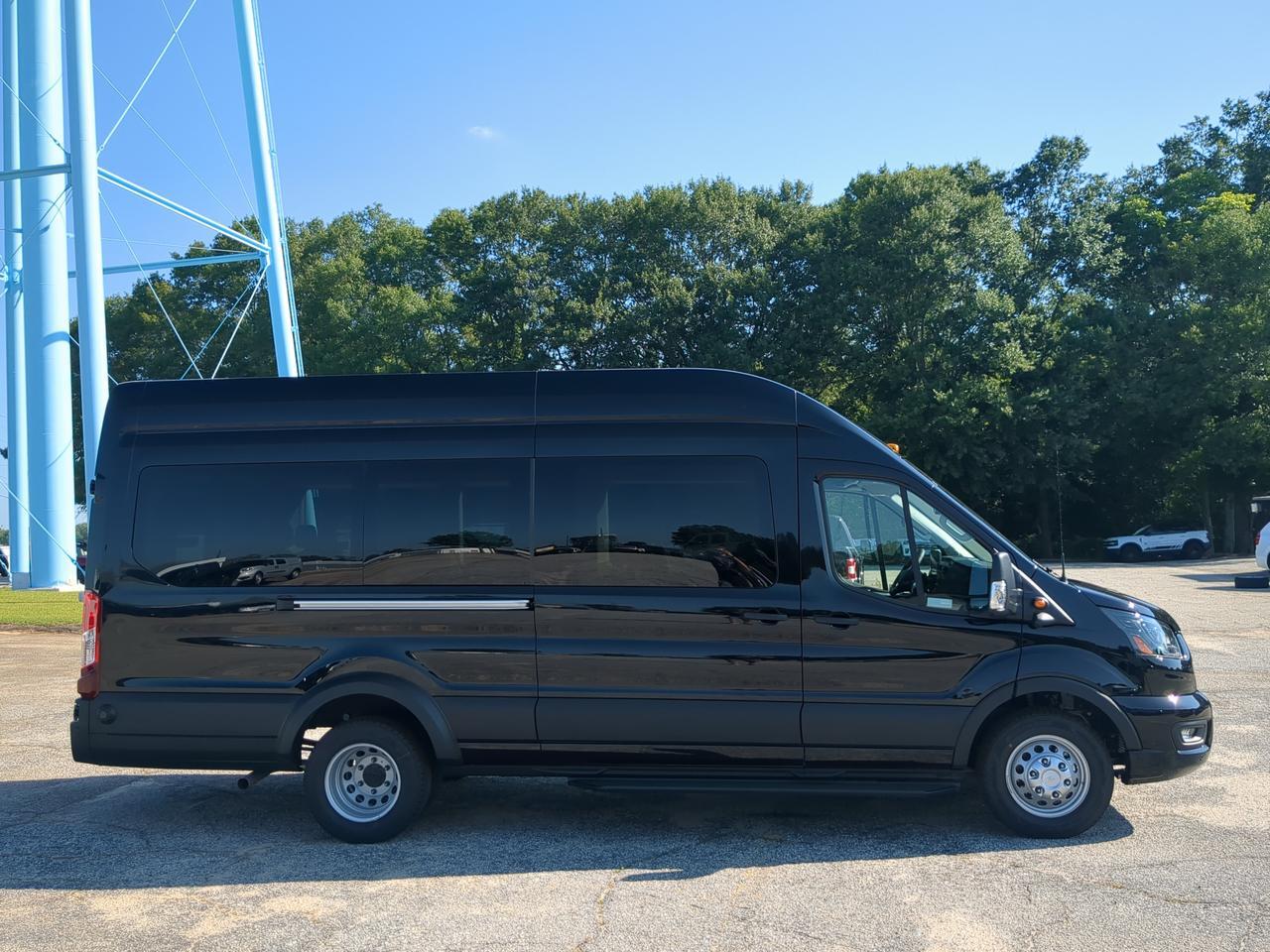 2026 Ford Transit Passenger Wagon XLT Appleton WI