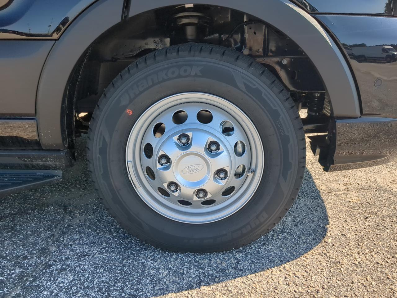 2026 Ford Transit Passenger Wagon XLT Appleton WI