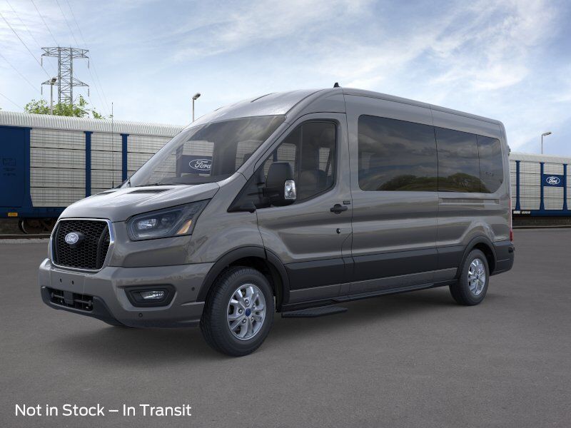 2026 Ford Transit Passenger Wagon XLT