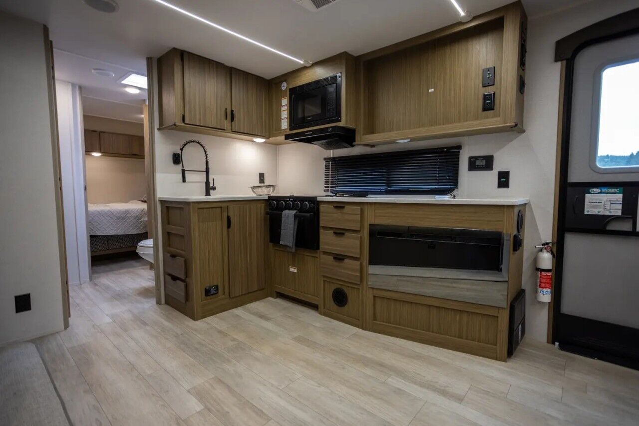 2026 Forest River STEALTH EVO 2560RD High Level AB