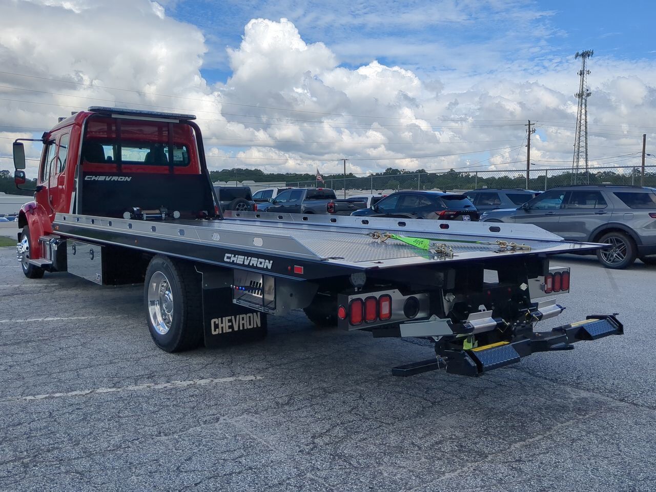 2026 Freightliner M2 Extended Cab equipped with 21.5ft Chevron LCG Rollback Winder GA