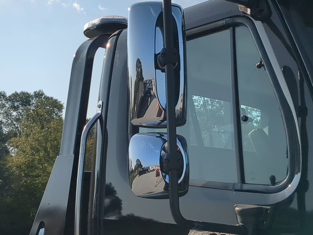 2026 Freightliner M2 equipped with 21.5ft Chevron LCG Rollback Winder GA