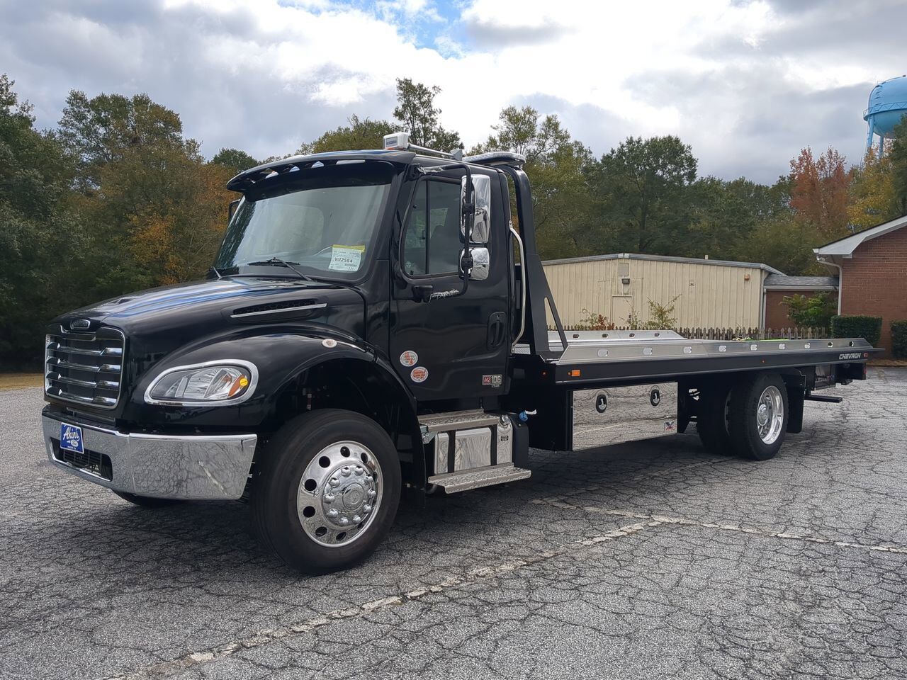 2026 Freightliner M2 equipped with 21.5ft Chevron LCG Rollback Winder GA