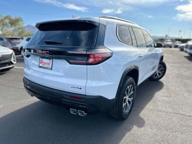 2026 GMC Acadia AT4