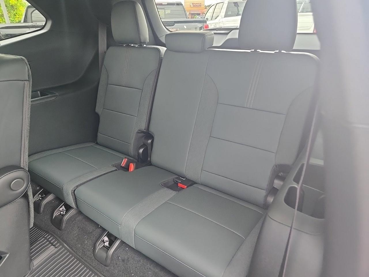 2026 GMC Acadia AT4 Fredericksburg VA