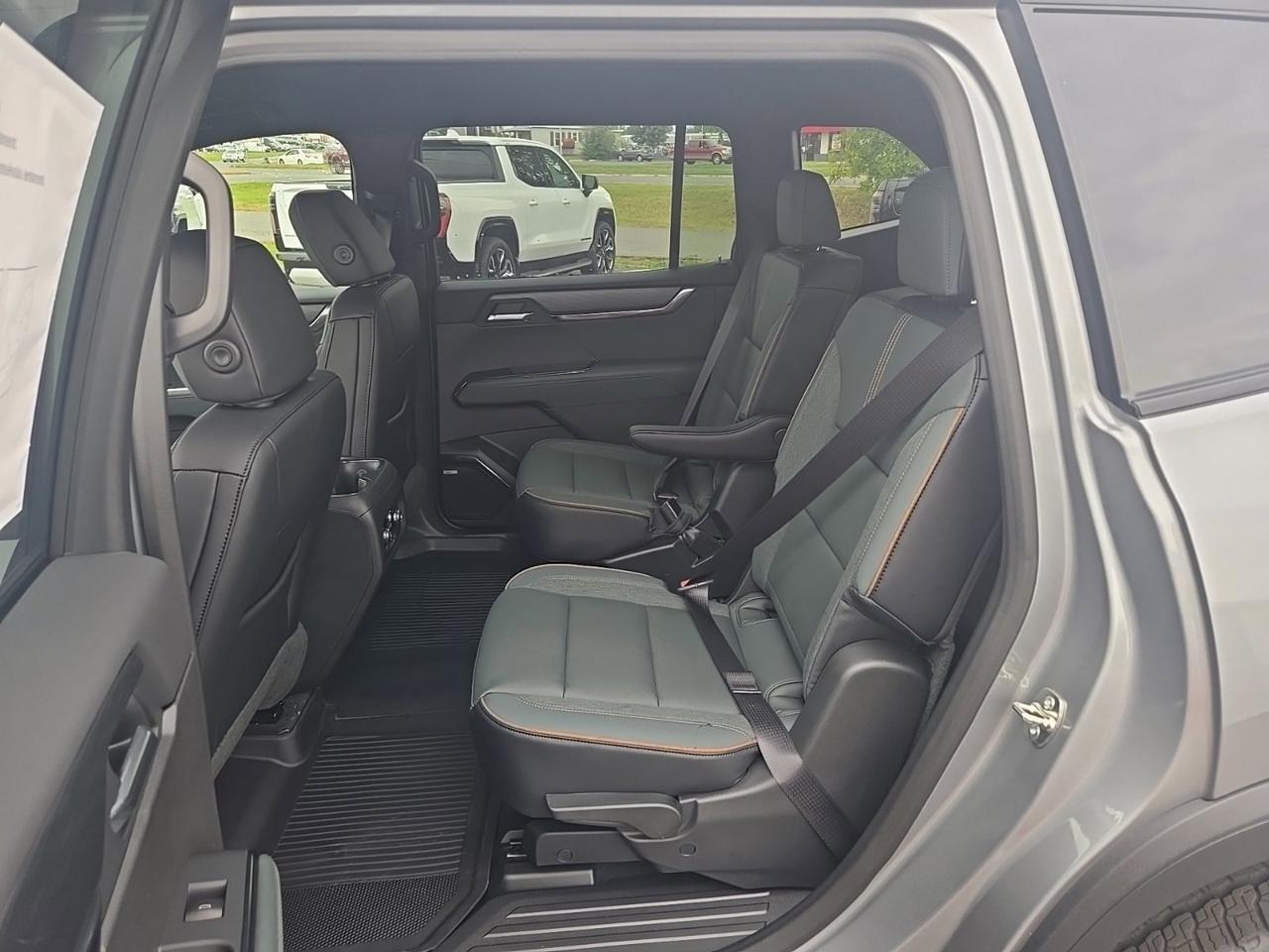 2026 GMC Acadia AT4 Fredericksburg VA