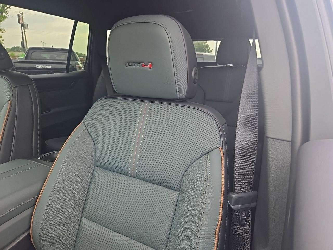 2026 GMC Acadia AT4 Fredericksburg VA