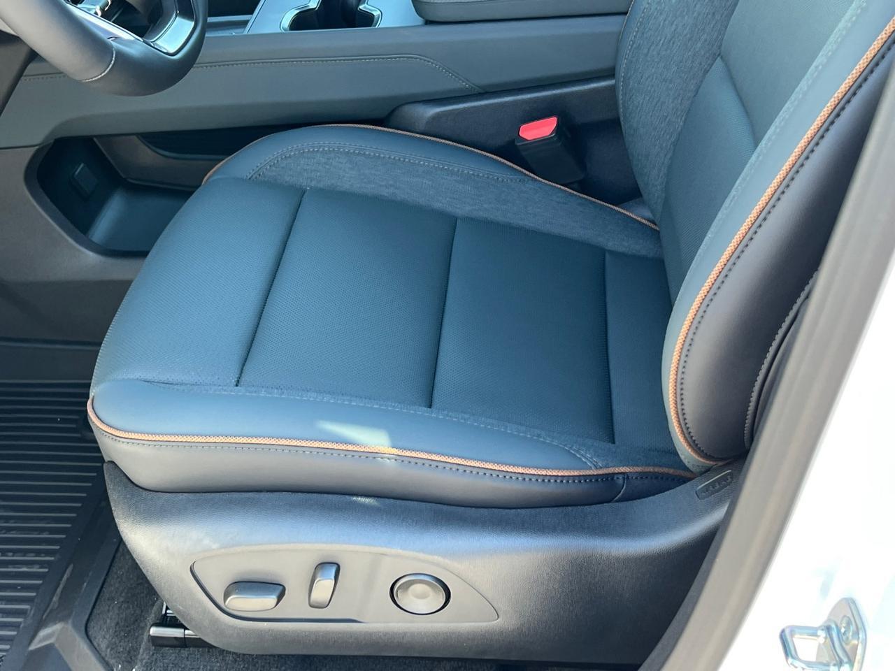 2026 GMC Acadia AT4 Hagerstown MD