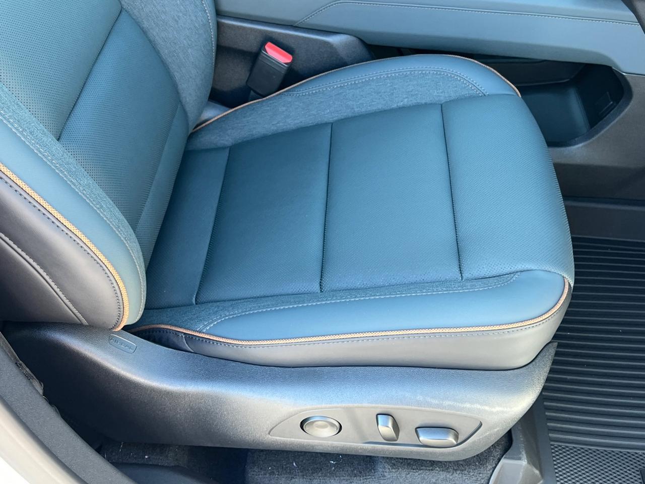 2026 GMC Acadia AT4 Hagerstown MD