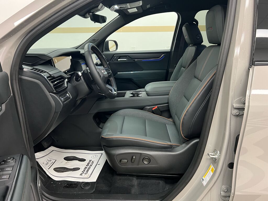 2026 GMC Acadia AWD AT4 Gasoline