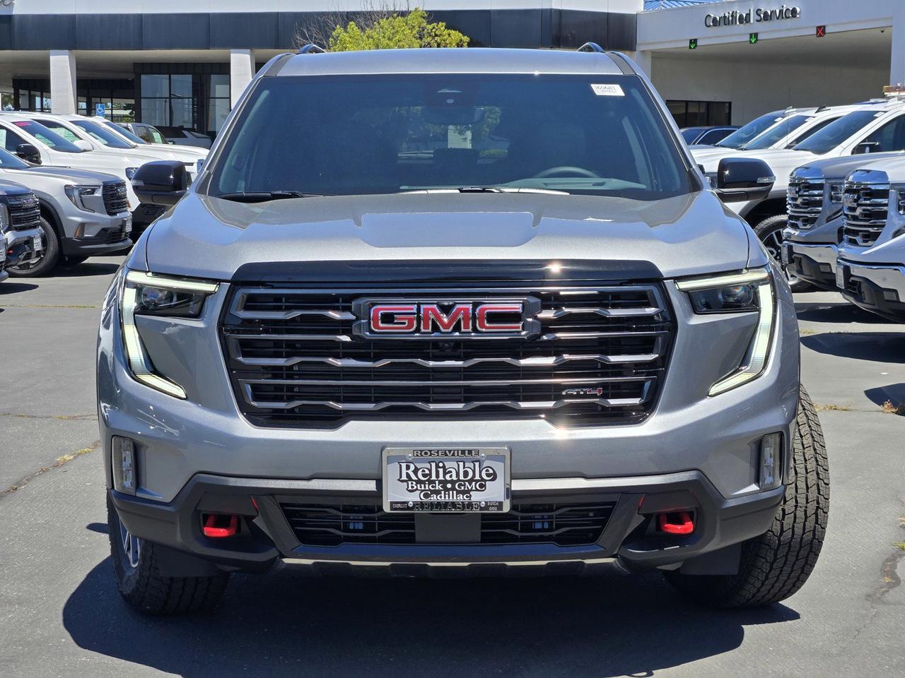 2026 GMC Acadia AWD AT4