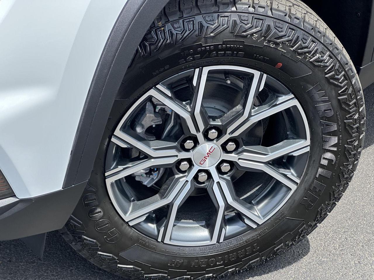 2026 GMC Acadia AWD AT4 Tucson AZ