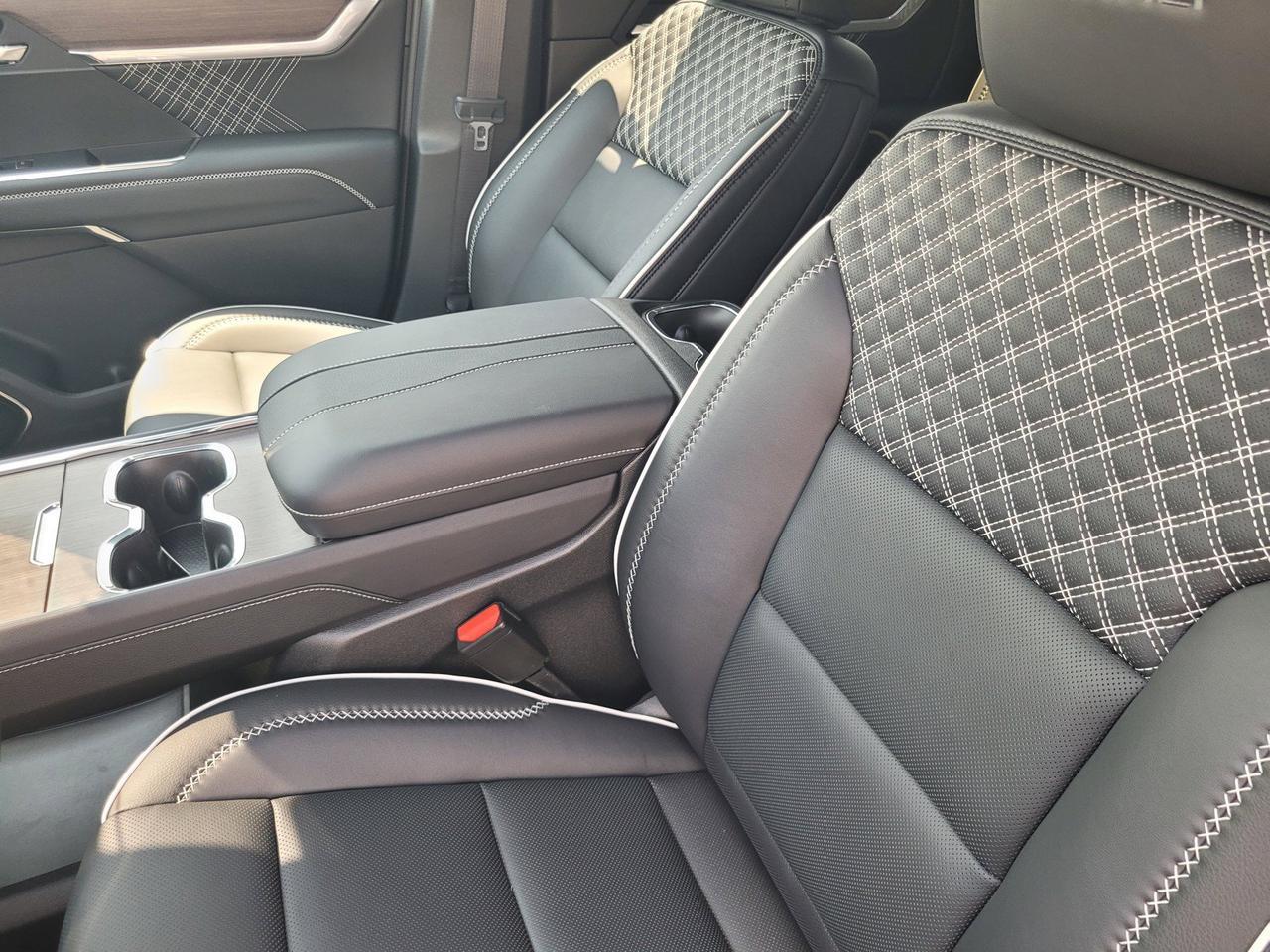 2026 GMC Acadia AWD Denali Roseville CA