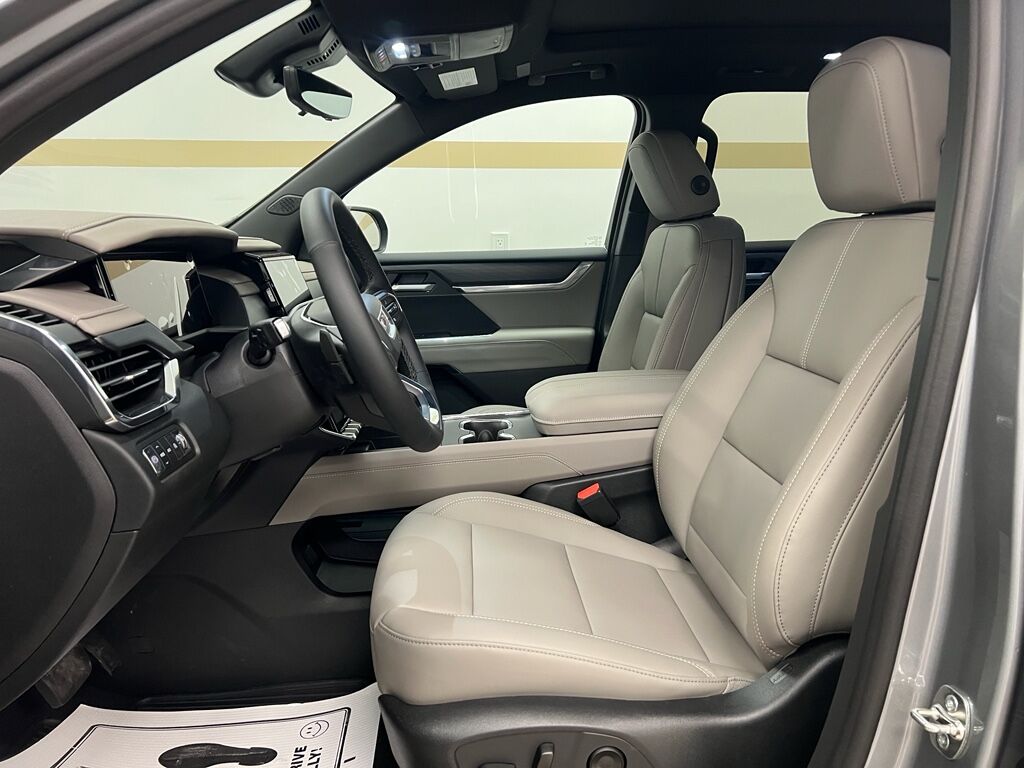 2026 GMC Acadia AWD Elevation