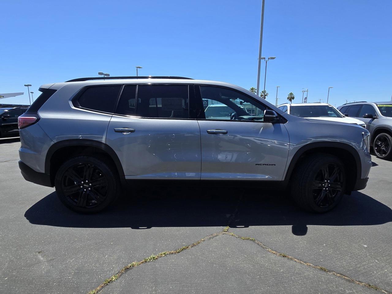 2026 GMC Acadia AWD Elevation